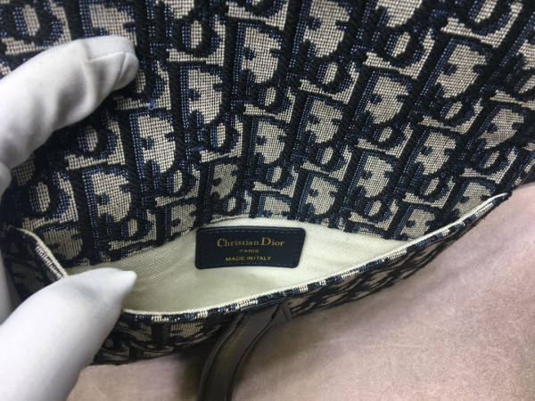 D*or saddle bag
