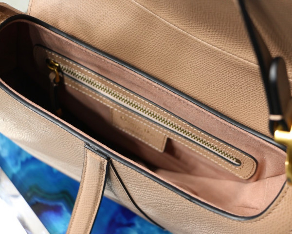 D*or saddle bag