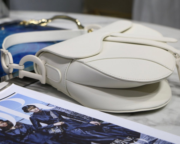 D*or saddle bag