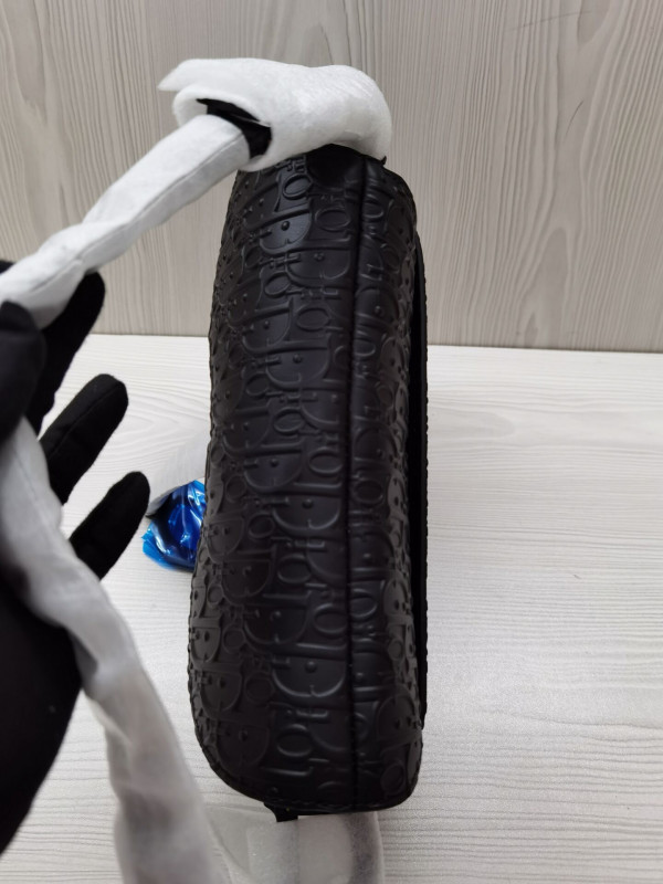 D*or saddle bag