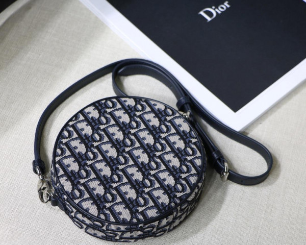 D*or oblique round bag
