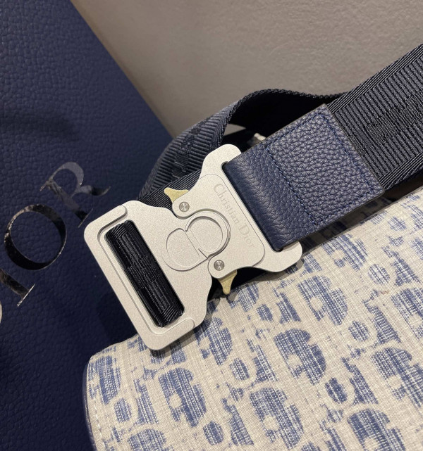D*or saddle bag