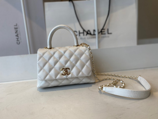 CL MINI FLAP BAG WITH TOP HANDLE