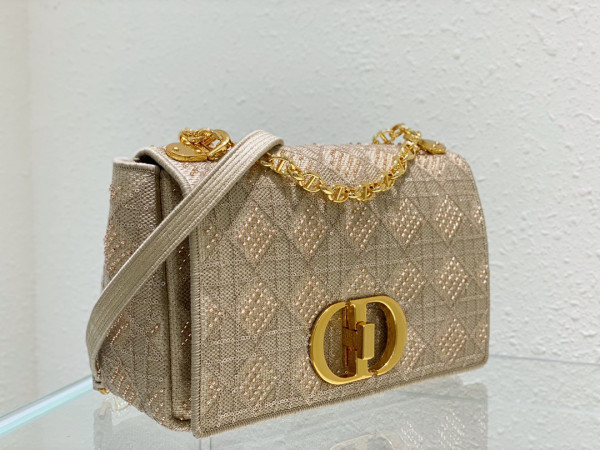 D*or medium caro bag