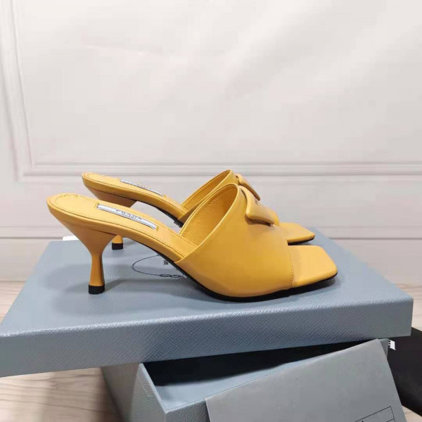 Pra*a brushed leather mid-heeled slides