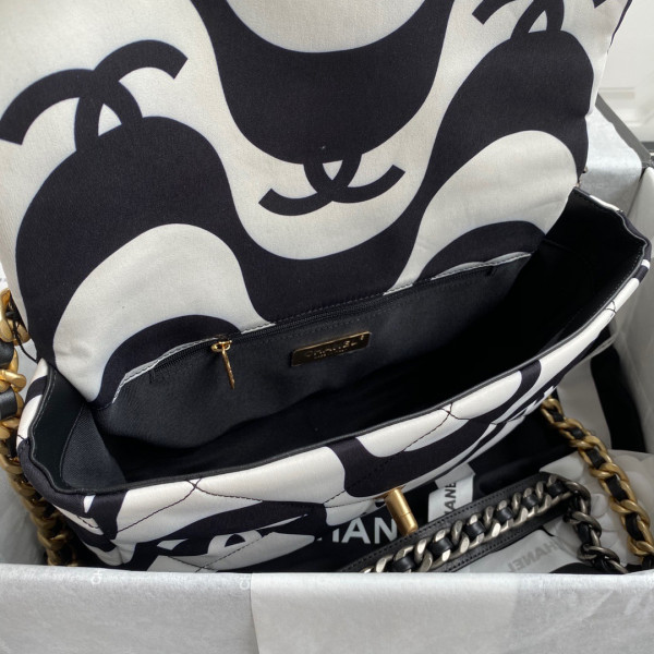 CL 19 FLAP BAG