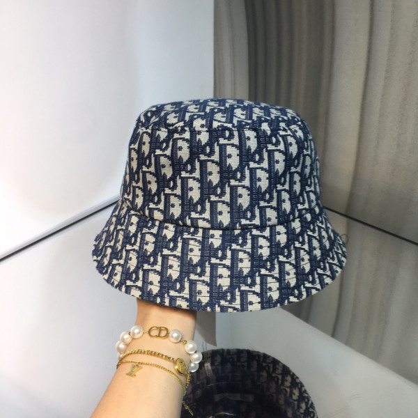 D*or hat
