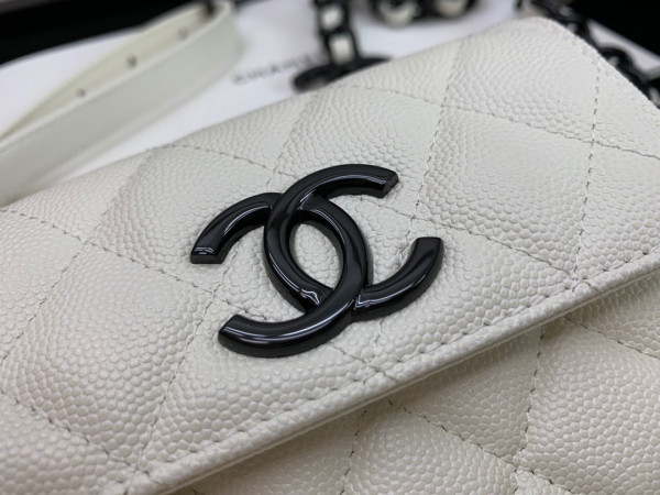CL BELT FLAP CARD HOLDER