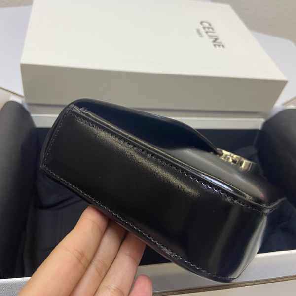 Ce**e chain bag triomphe