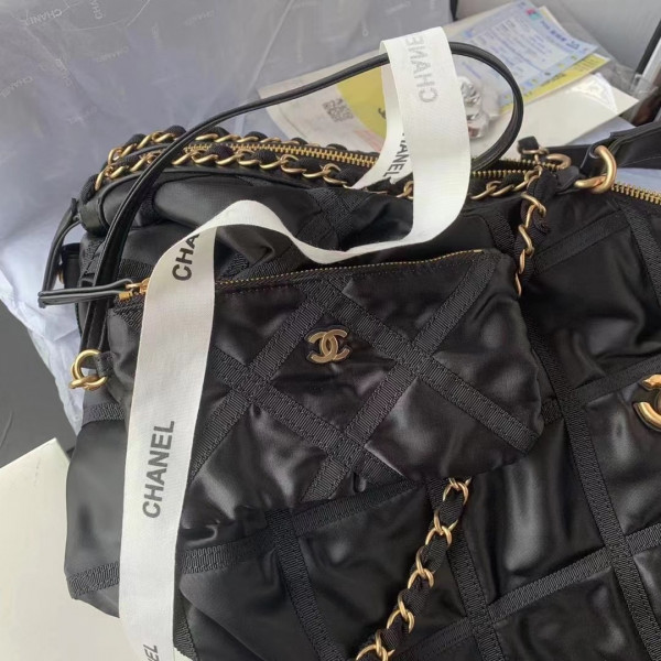 CL TOTE BAG