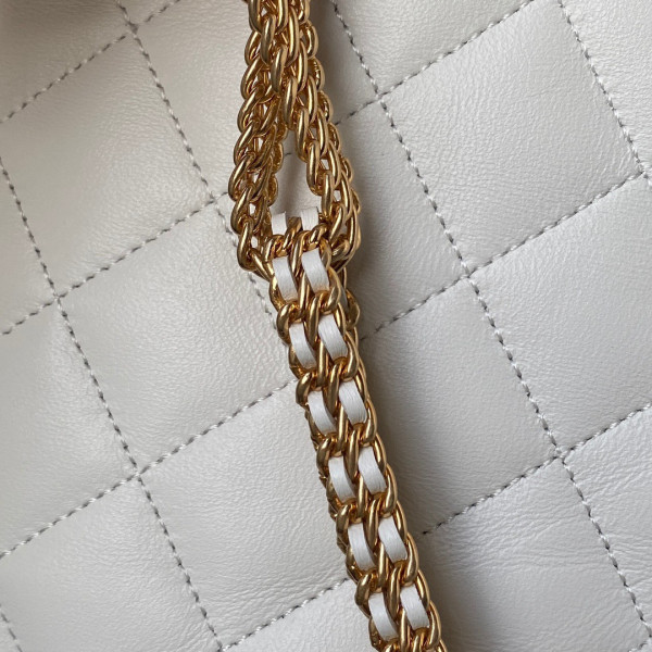 CL BUCKET BAG