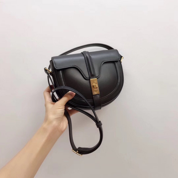 Ce**e small besace 16 bag in satinated calfskin