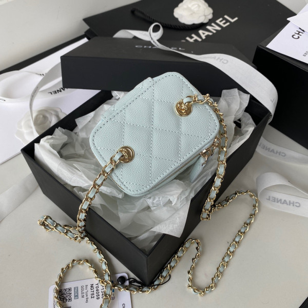 CL SMALL VANITY WITH CHAIN