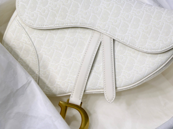 D*or saddle bag