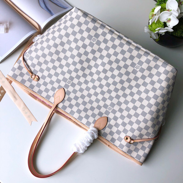 l**is V*t*n neverfull gm