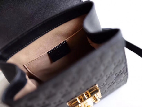 G*u*i padlock signature backpack