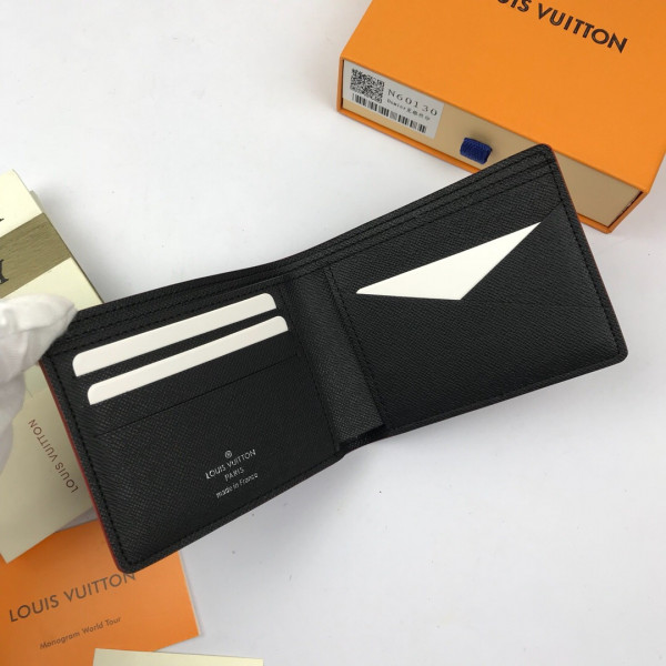 l**is V*t*n multiple wallet