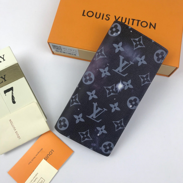 l**is V*t*n brazza wallet