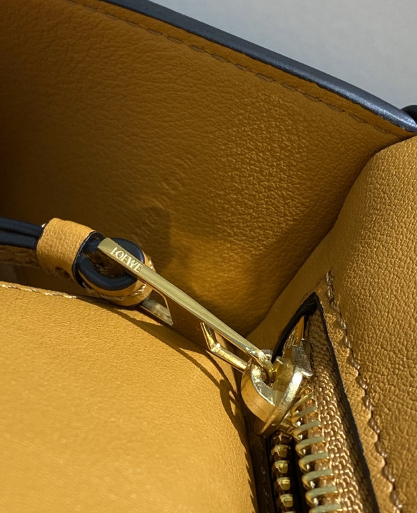 LOEWE Puzzle Hobo bag
