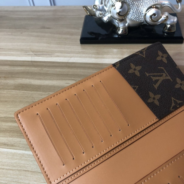 l**is V*t*n brazza wallet