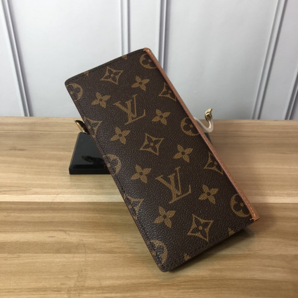 l**is V*t*n brazza wallet