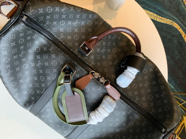 l**is V*t*n keepall 50
