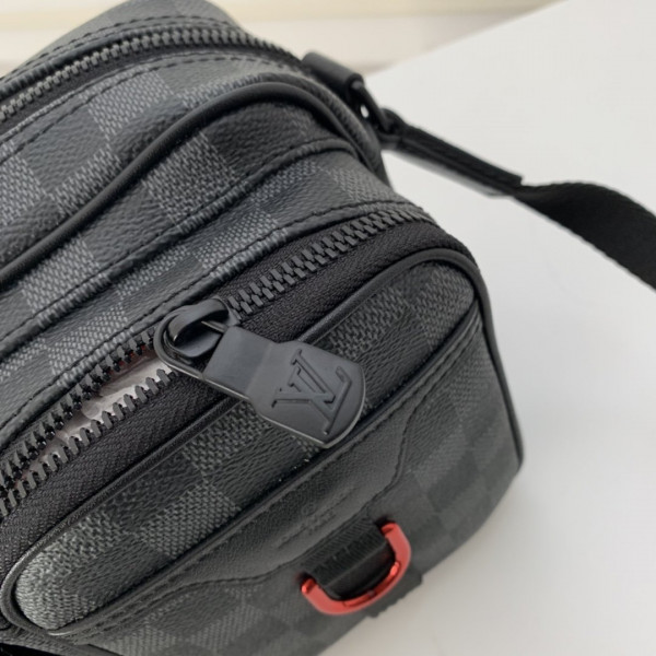 l**is V*t*n utility messenger bag