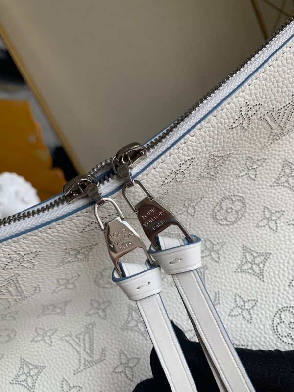 l**is V*t*n beaubourg hobo mm