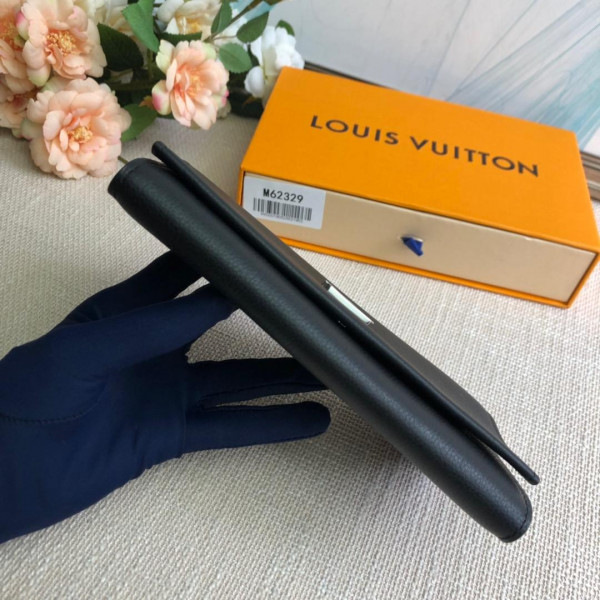 l**is V*t*n lockme wallet