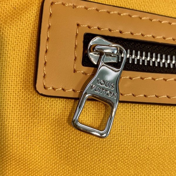 l**is V*t*n keepall bandouliÈre 50