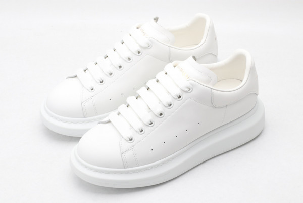 ALEXANDER MCQUEEN Oversized Sneaker