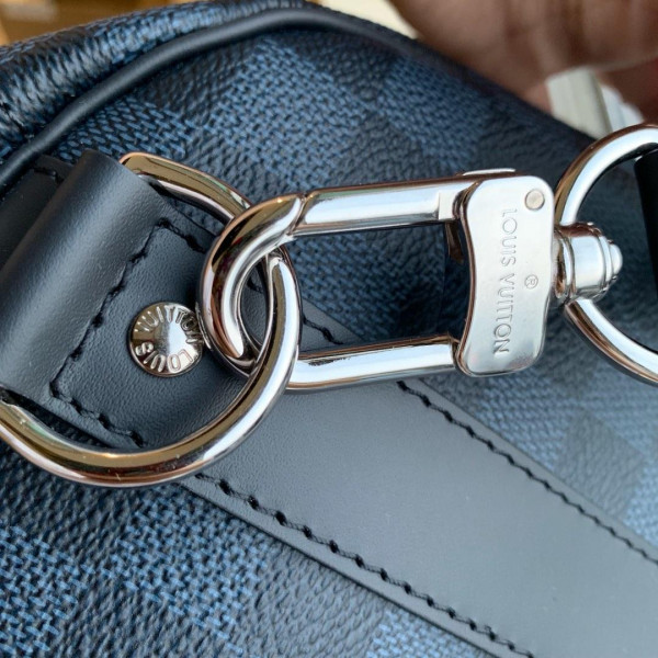 l**is V*t*n keepall 45