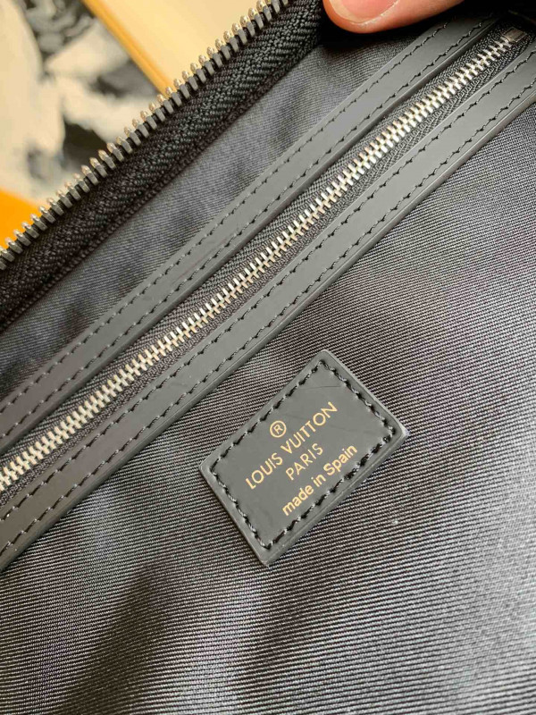 l**is V*t*n keepall 50