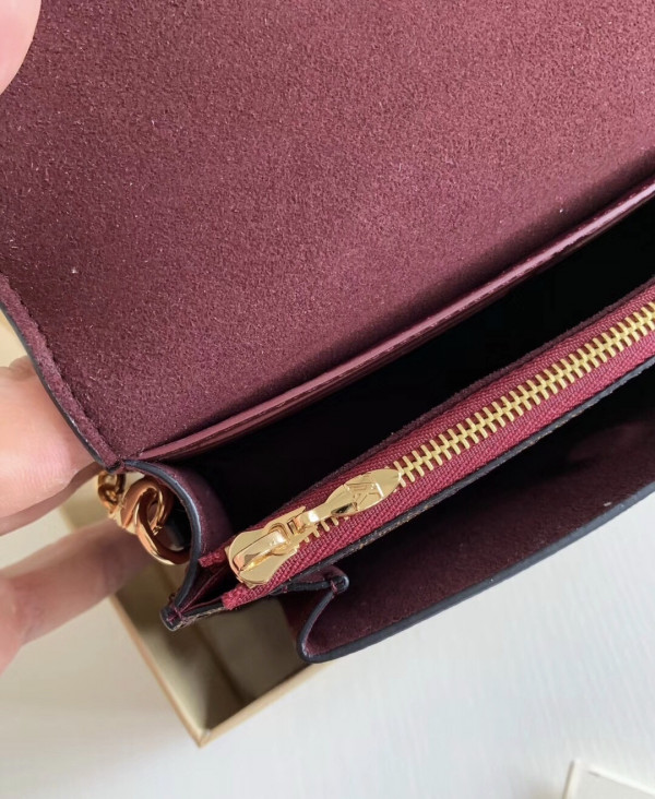 l**is V*t*n vavin chain wallet