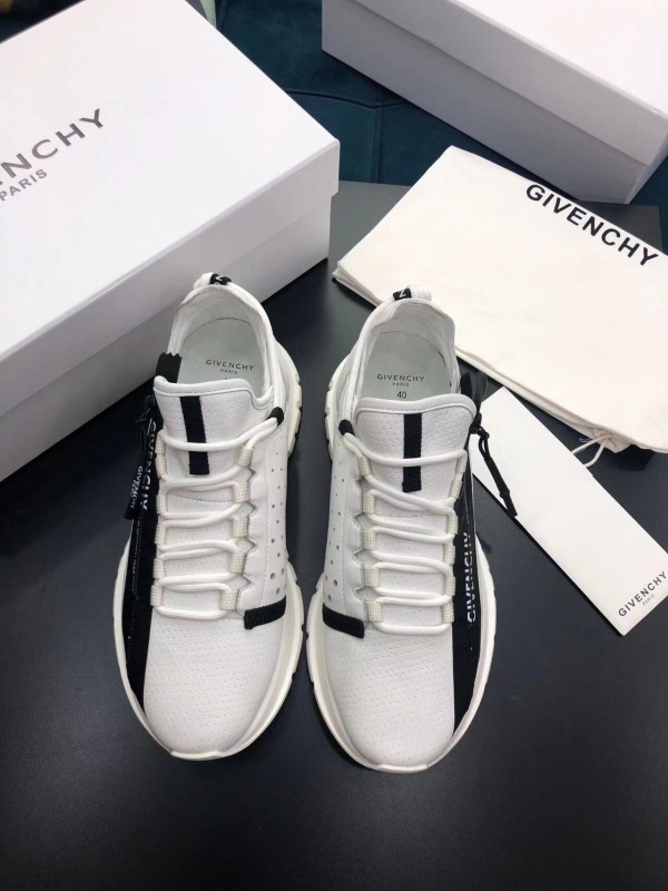GIVENCHY SPECTRE RUNNER SNEAKERS IN PERFORATED LEATHER WITH ZIP