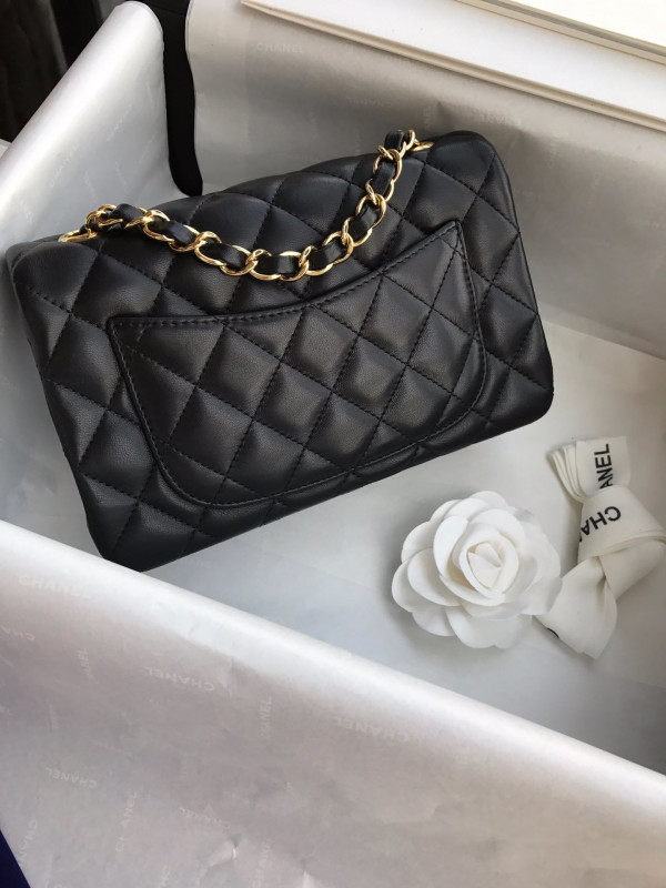 CL FLAP BAG