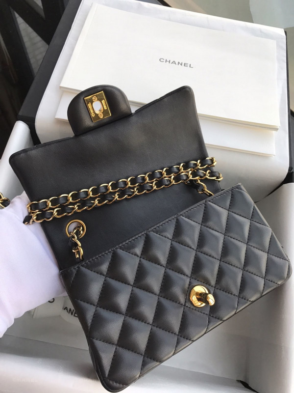 CL FLAP BAG
