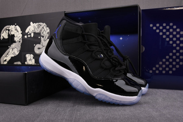 AIR JORDAN 11 RETRO "SPACE JAM 2016 RELEASE" 378037-003