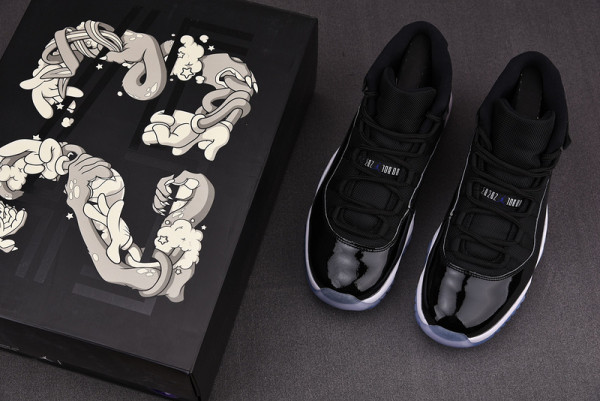 AIR JORDAN 11 RETRO "SPACE JAM 2016 RELEASE" 378037-003