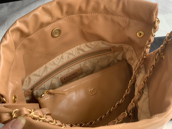 CL 22 SMALL HANDBAG