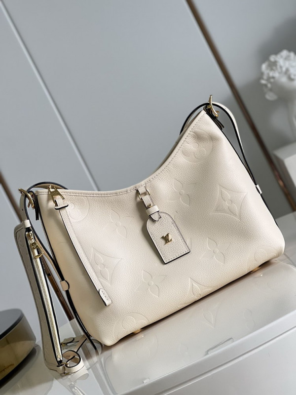 l**is V*t*n carryall pm