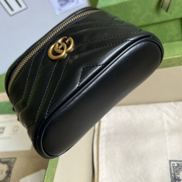 G*u*i gg marmont mini top handle bag