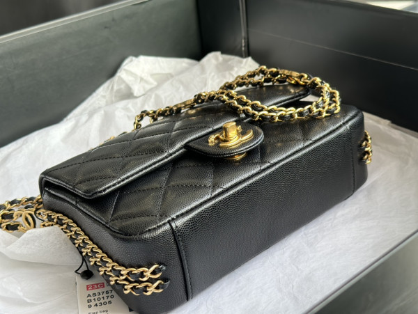 CL MINI FLAP BAG