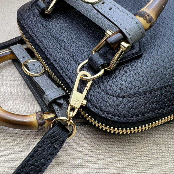 G*u*i diana mini tote bag