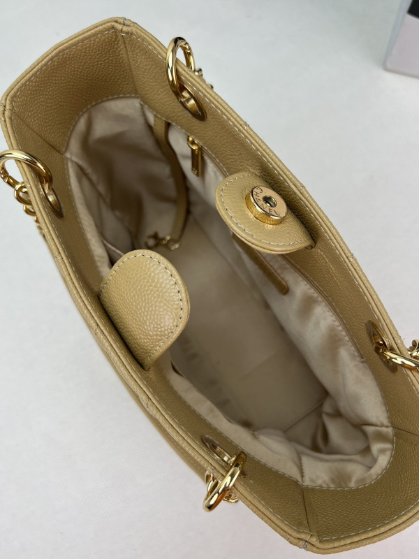 CL Petit Shopping Tote PST