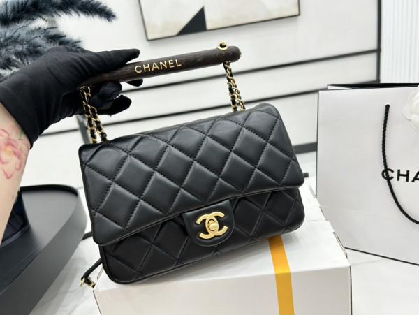 CL SMALL FLAP BAG WITH TOP HANDLE