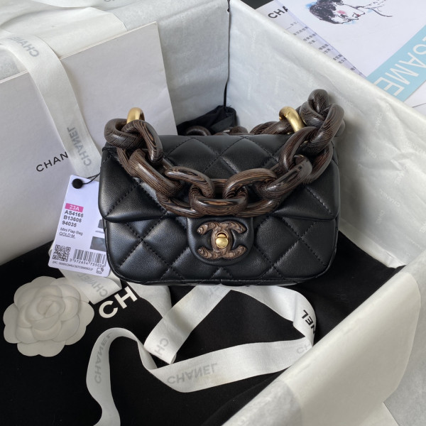 CL MINI FLAP BAG
