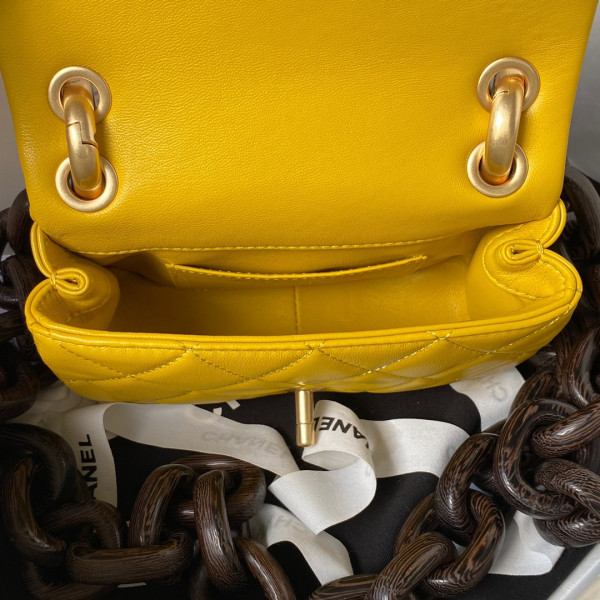 CL MINI FLAP BAG