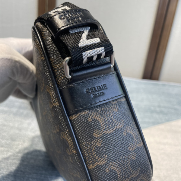 Ce**e messenger bag