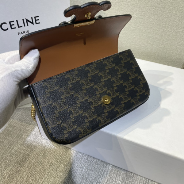 Ce**e chain shoulder bag triomphe